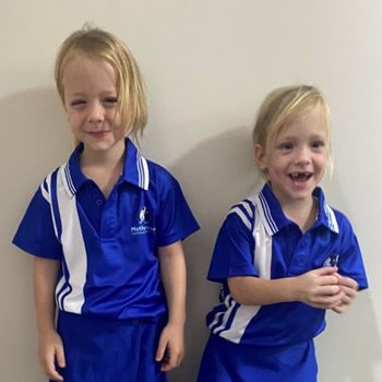 Northern Territory ‘miracle’ twin sisters defy odds to start school 